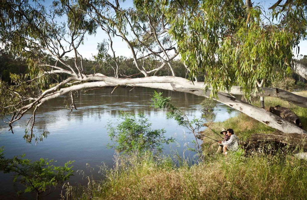 Fishing on the Darling River