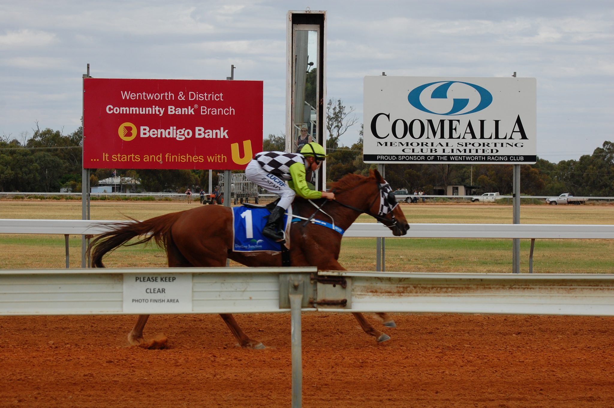Wentworth Cup Races