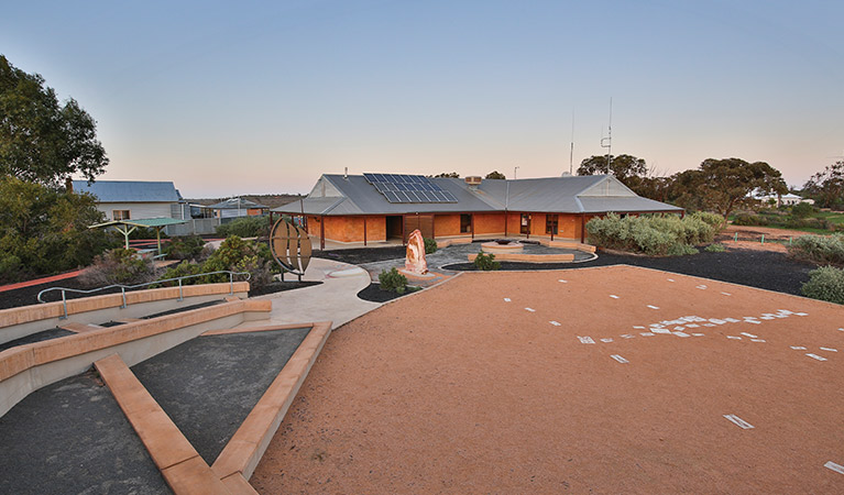 Mungo Visitor Centre, Mungo National Park